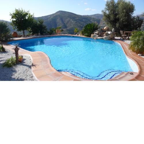Casa Blanca (2 bed)