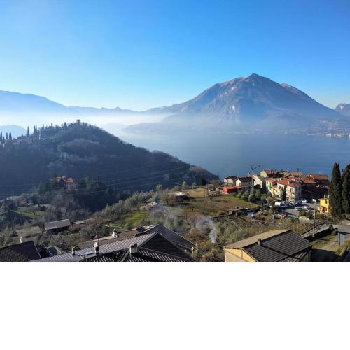 Casa Blu: refurbished, amazing view - Lake Como