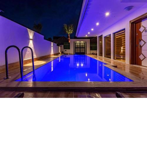 Casa Bonita, Luxury villa with pool and jacuzzi.