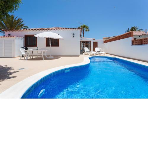 CASA BRANSFORD, Excellent, Sunny House with Private Heated Pool