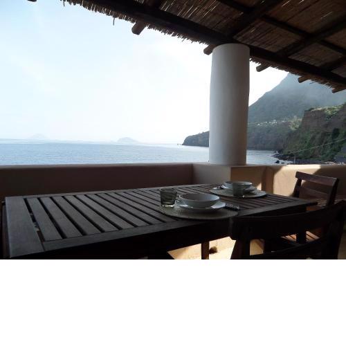 Casa Cappero - villetta sul mare a Salina, Isole Eolie