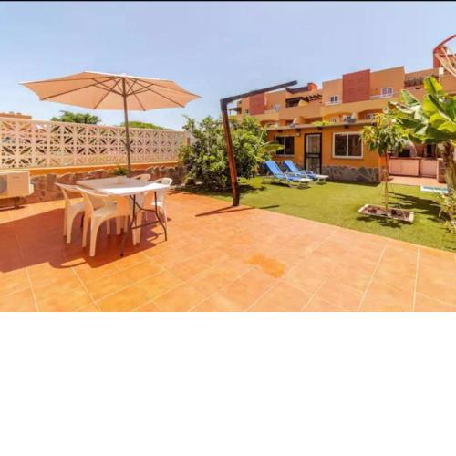Casa Carlos