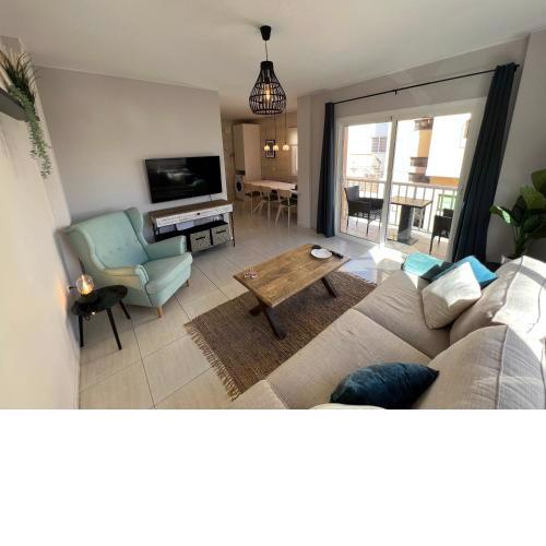 Casa Carrera - Spacious 2-bed in the heart of Corralejo