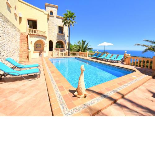 Casa Castillo al Mar