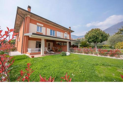 Casa Caterina At 250 Mt From Lake View - Happy Rentals