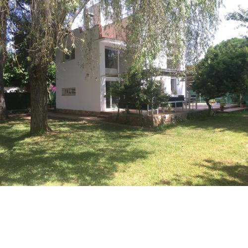 Casa con gran jardín cerca de la playa - 5 personas