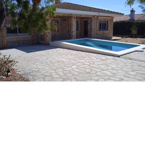 Casa con gran jardín privado en Club Mont-Roig 101D - INMO22
