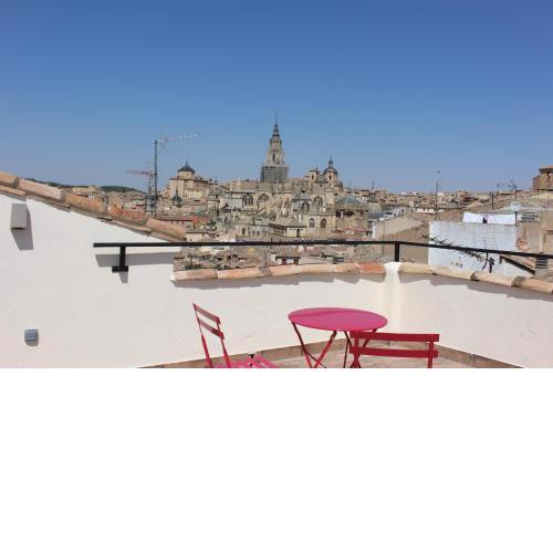 Casa con patio Toledano y terraza con vistas