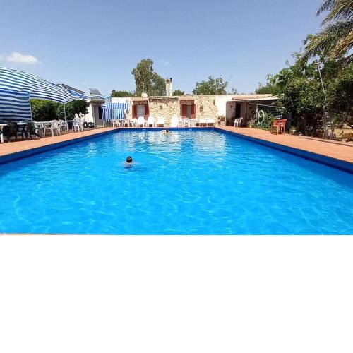 Casa con *piscina e palestra* [1O km da Gallipoli]