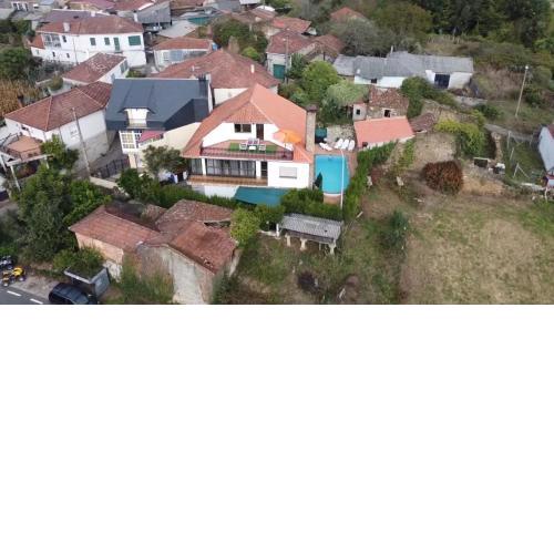 Casa con Piscina en Ramiras, Ourense