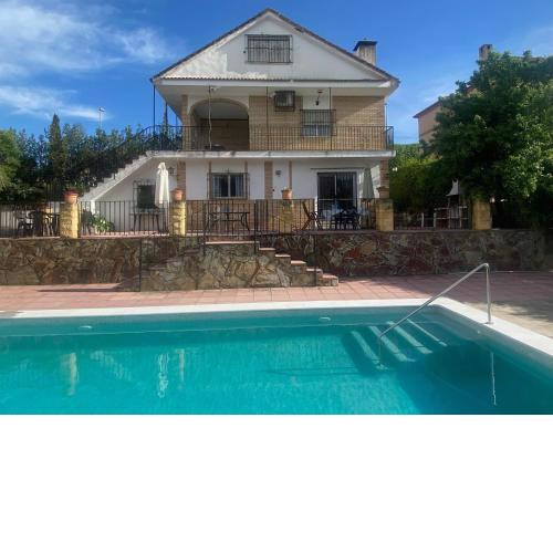 Casa con piscina