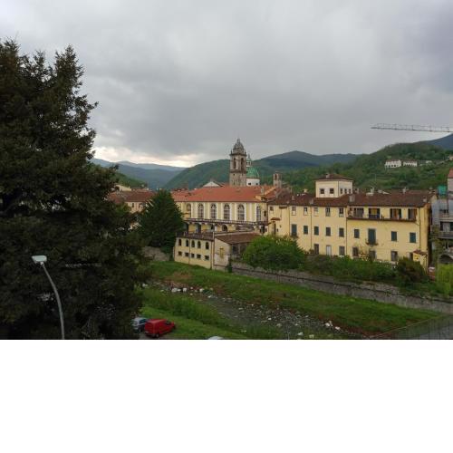 Casa con Vista - Border House - Pontremoli