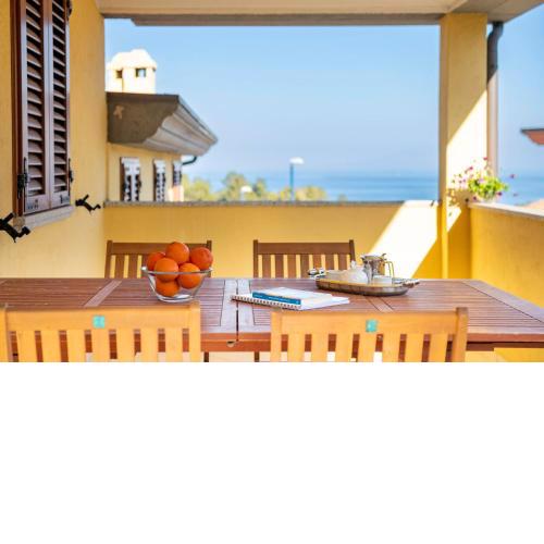 Casa con vista mare e monti