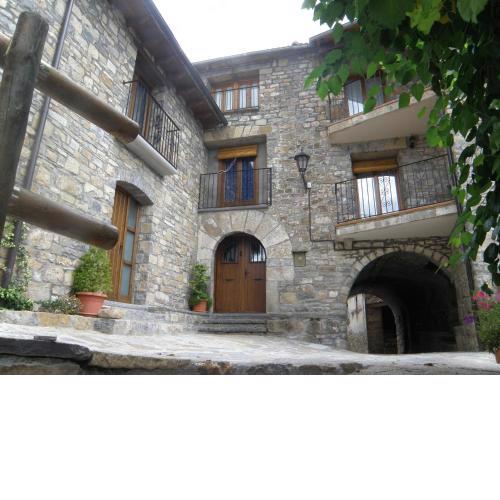 Casa Cosculluela