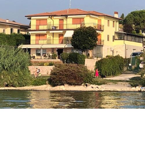 CASA COSTA AL SOLE APARTMENT 2