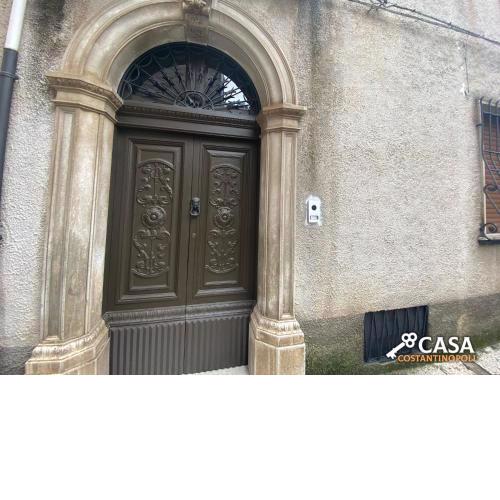 Casa Costantinopoli