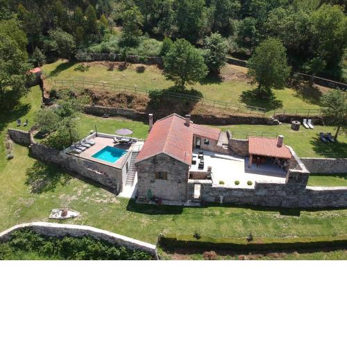 Casa Costiña