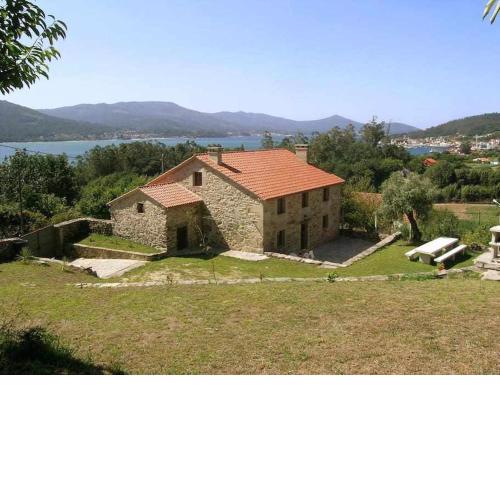 Casa Crina Casa restaurada con finca grande