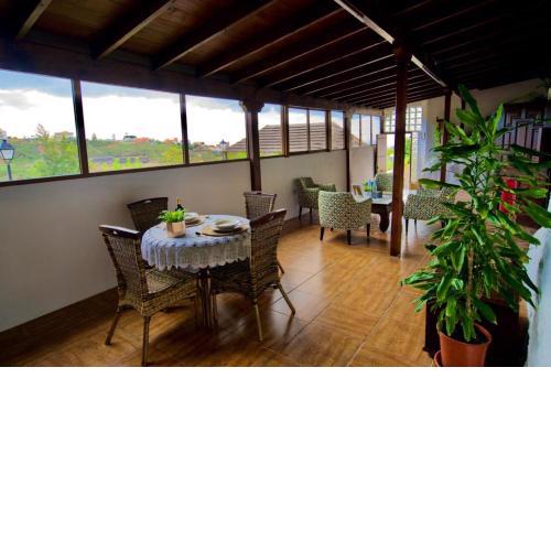 Casa Cueva La Herencia