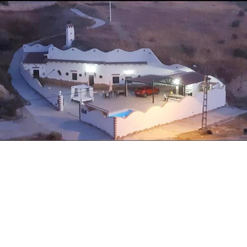CASA CUEVA LOS HONORIOS