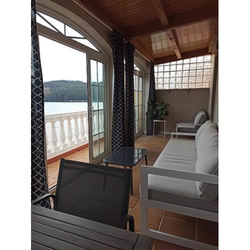Casa da Costa - Piso con galería y terraza con vistas al mar