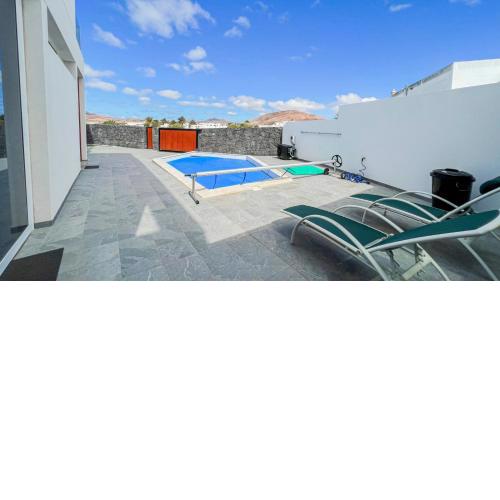 Casa Daniela Lanzarote piscina climatizada, barbacoa y wifi free