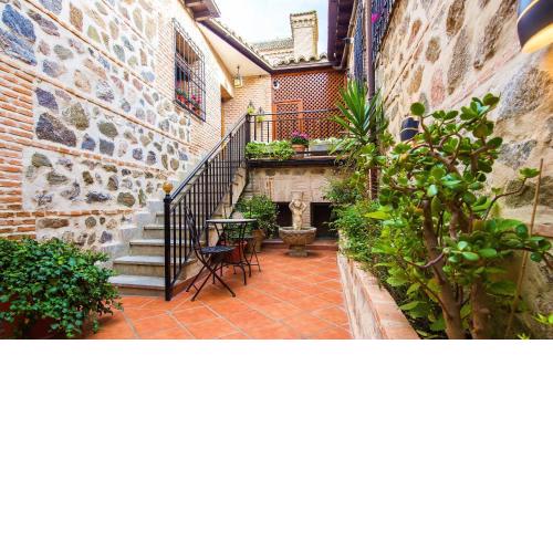 Casa de Bisagra