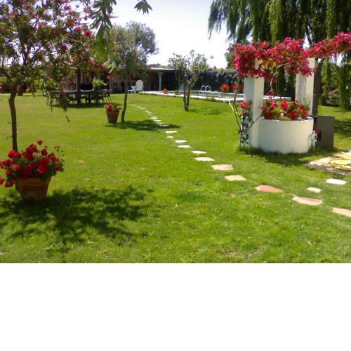 CASA DE CAMPO con piscina, bbq, ping-pong, billar, 10 min andando de la playa