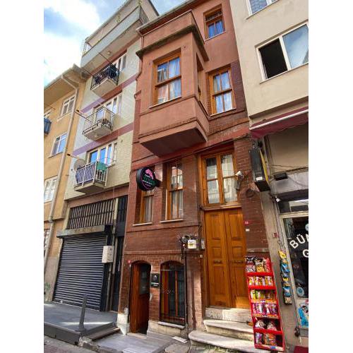 CASA DE FRİDA'S BEŞİKTAŞ