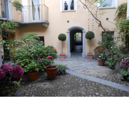 Casa De Giorgis