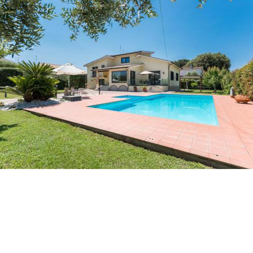 Casa dei Sogni -duplex with pool and garden in Roma