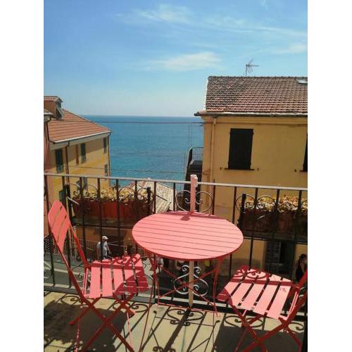 Casa del Sole affacciato sul mare