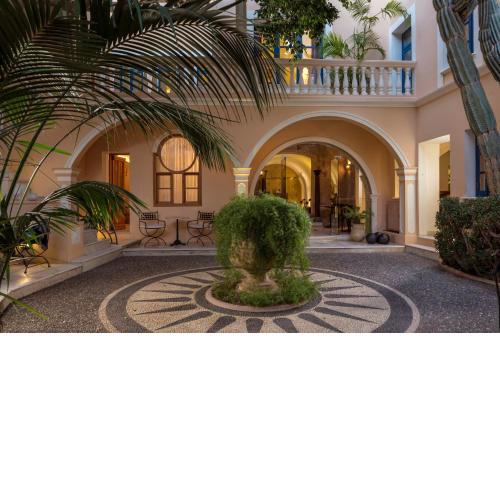 Casa Delfino Hotel & Spa