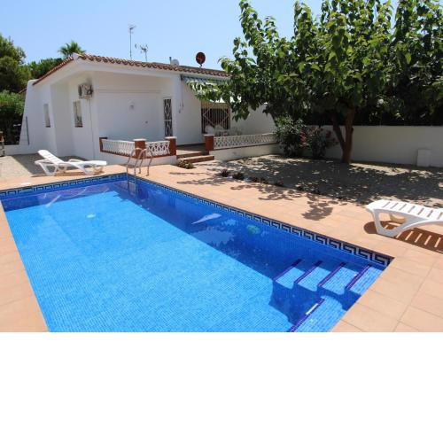 Casa Deltebre, 3 dormitorios, 6 personas - ES-184-30
