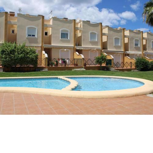 Casa Denia, 3 dormitorios, 6 personas - ES-262-32