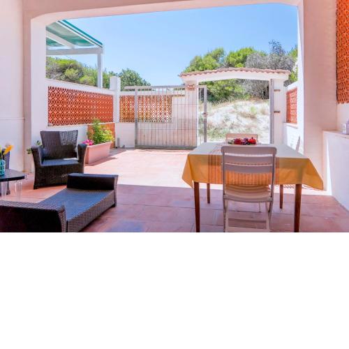 Casa Dino con accesso diretto in spiaggia