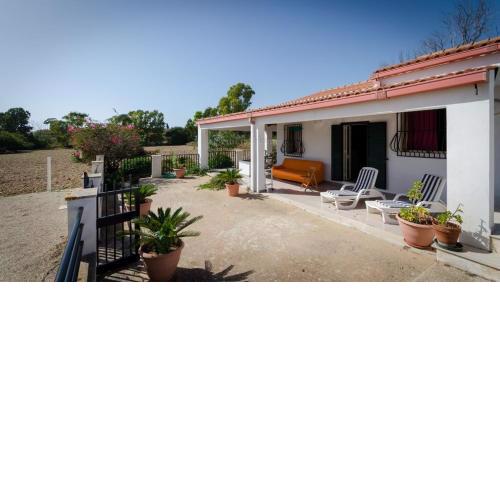CASA DONNAMISURATA