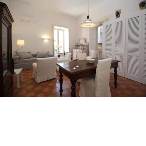 Casa Elide Centro Storico