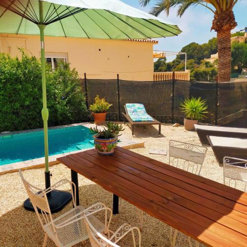 Casa eline Altea piscina privada y jardin