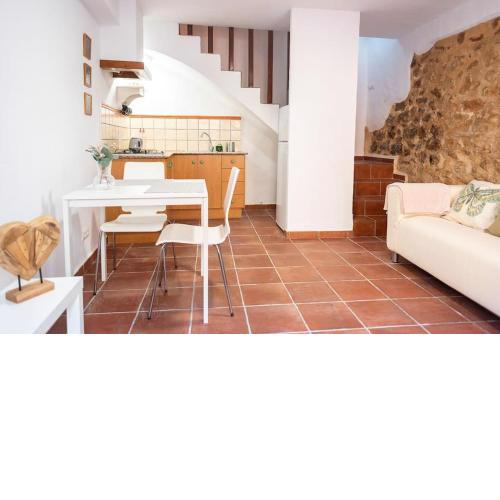 Casa en Dénia con Terraza en el Centro Histórico