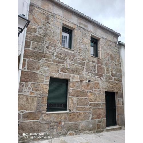 Casa en el centro histórico de Corcubión.