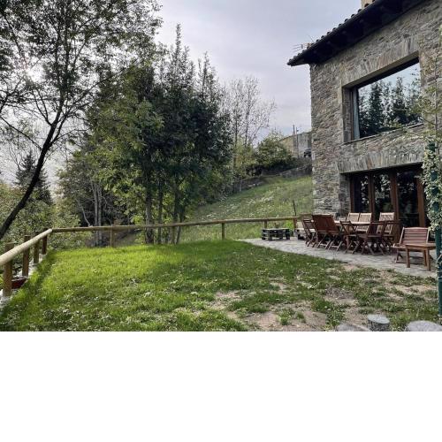 Casa en el Pirineo - MOLLÓ