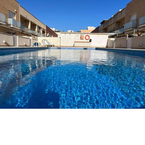 Casa en la playa con piscina