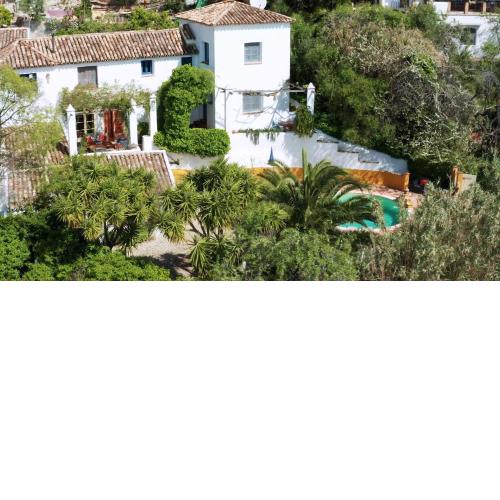 Casa encantadora y muy privada en lo alto de uno de los pueblos blancos más bonitos
