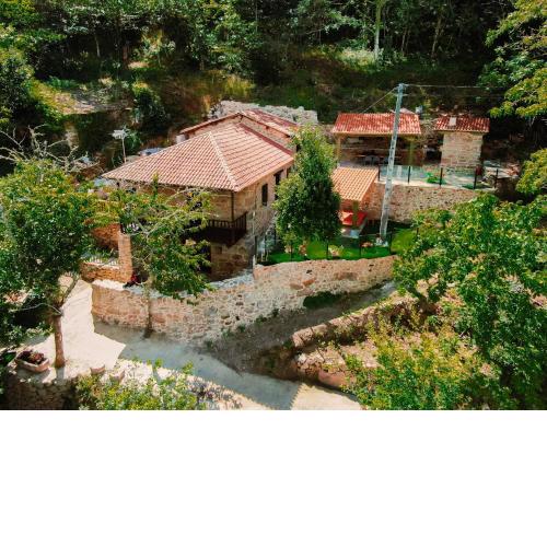 Casa Escondida Aveiga