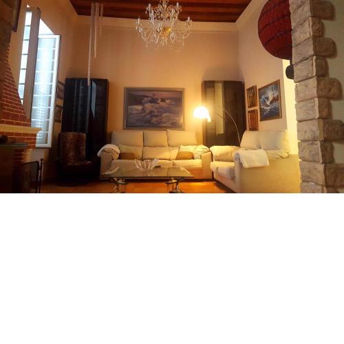 Casa Familiar CD