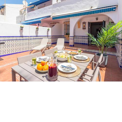 Casa familiar c/gran patio+BBQ al lado de la playa
