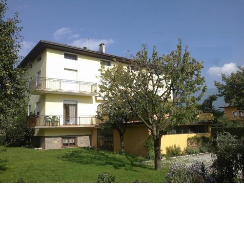 Casa Ferrari Monica