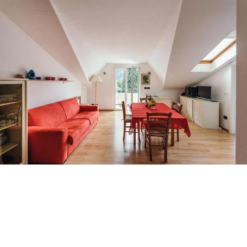 Casa Filippo Large 3 room apartment, close to the beach, free WIFI internet