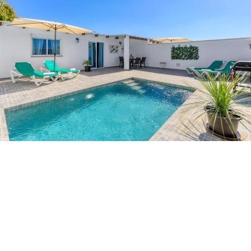 Casa Flamenquita Nerja by Ruralidays
